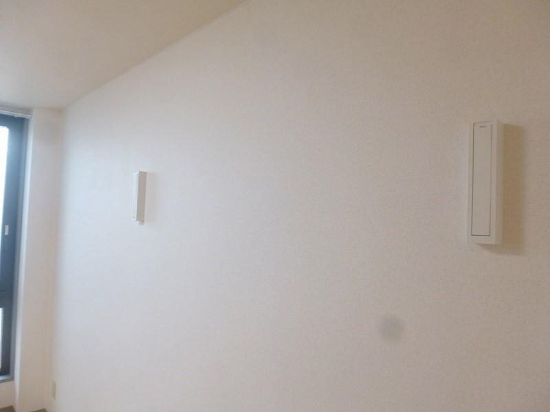 物件内観写真13　(室内物干し)