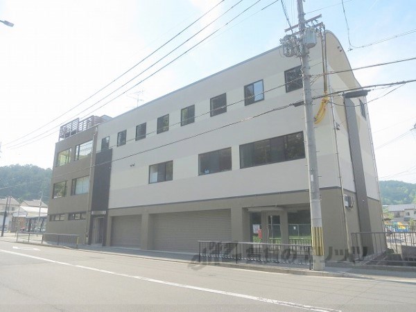 MOSAIC HOUSE IWAKURA(ｼｪｱﾊｳｽ)