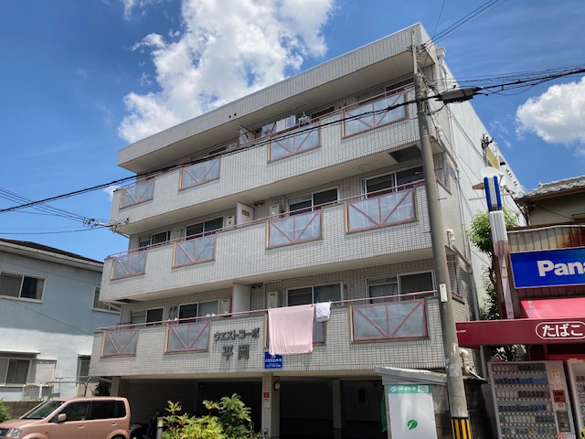 ウエストコーポ平岡