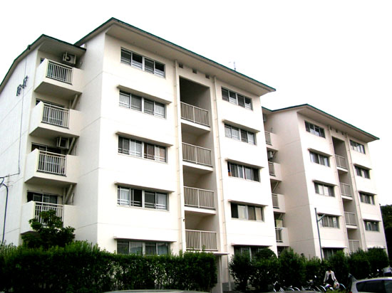 新檜尾台第４住宅１７号棟