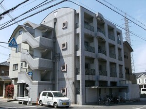 シャルマンフジ久米田五番館外観写真
