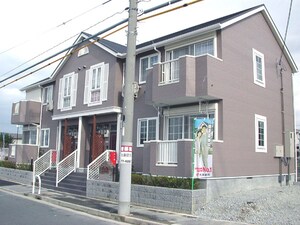 メゾンラルジュ外観写真