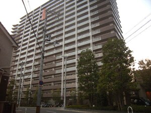 サウスオールシティレフトウイング外観写真