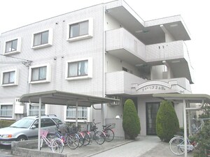 グローリアス金岡Ａ棟外観写真