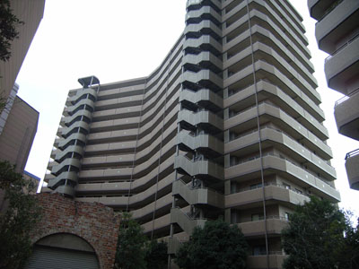 ファーストアヴェニュー２リバーガーデン泉ヶ丘