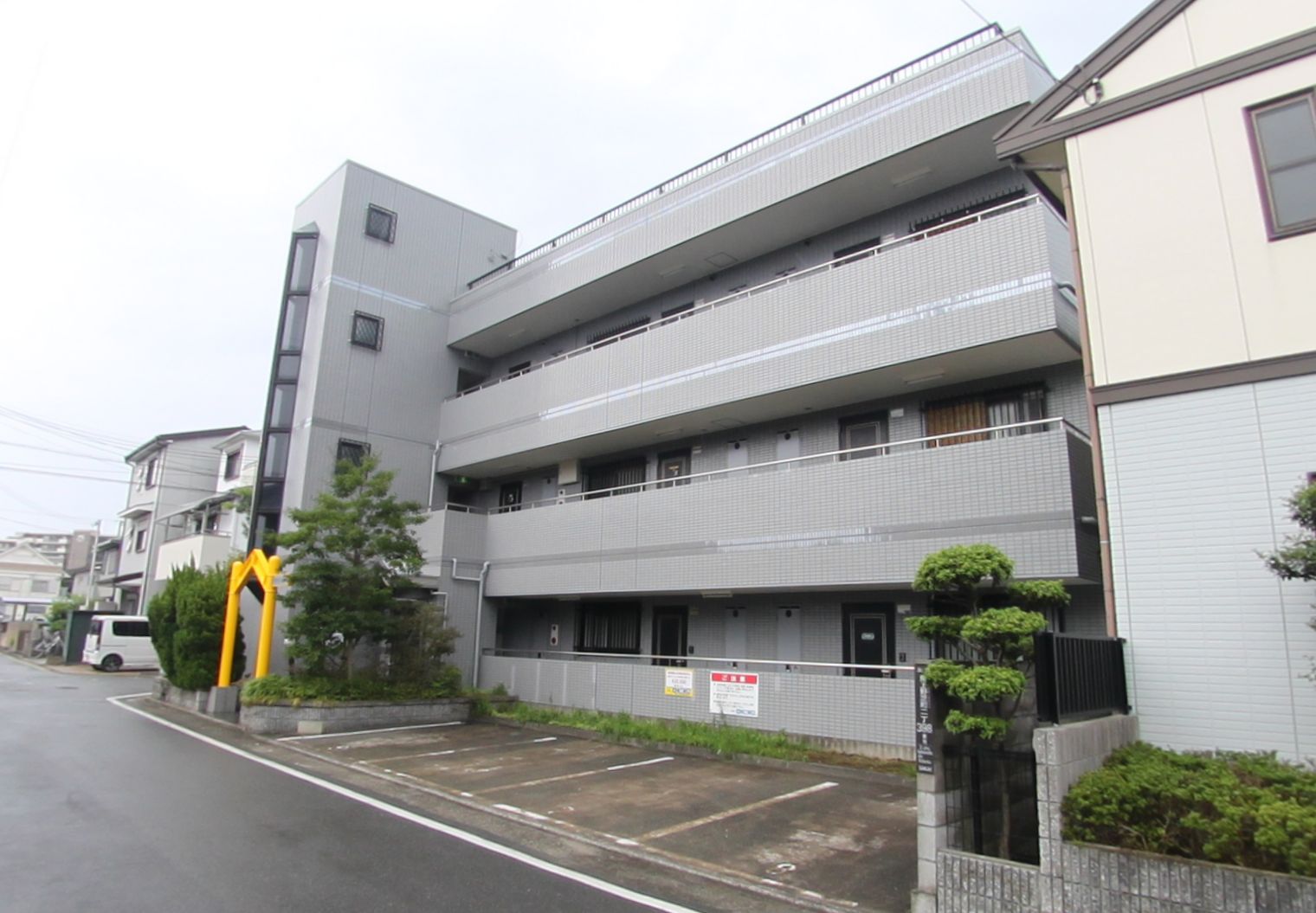 グランデージ上野芝