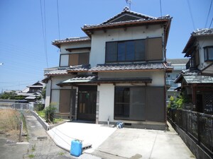鳥取中貸家外観写真
