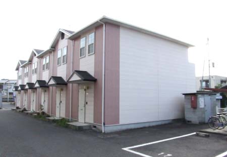 タウンハウス西川