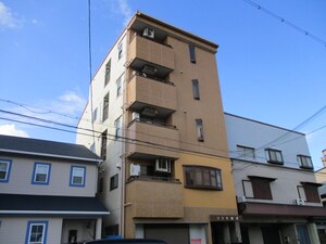 コスモ初芝外観写真