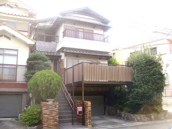 上野芝向ヶ丘町３丁戸建