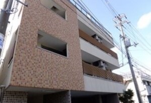 Ｆｕｅｎｔｅ　Ｅａｓｔ（フェンデイースト）外観写真