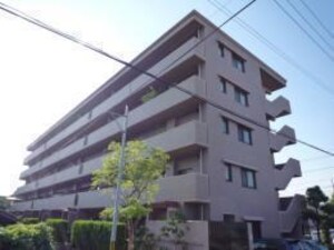 アルファステイツ三吉町外観写真