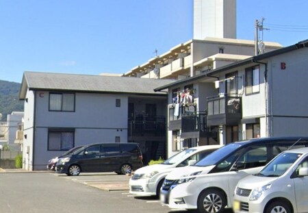サン・ローゼ　Ｃ棟外観写真