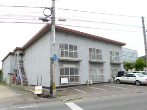 コーポたかたB棟外観写真