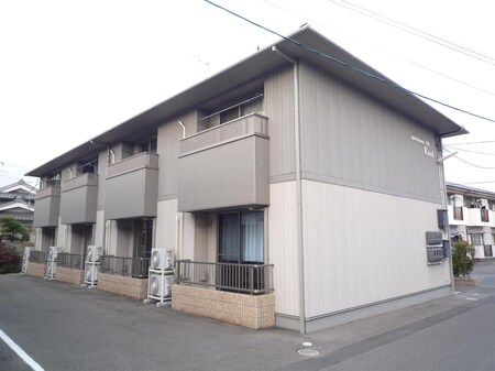 ａｐａｒｔｍｅｎｔ　ＩＮ　WEST(アパートメント イン ウエスト)外観写真