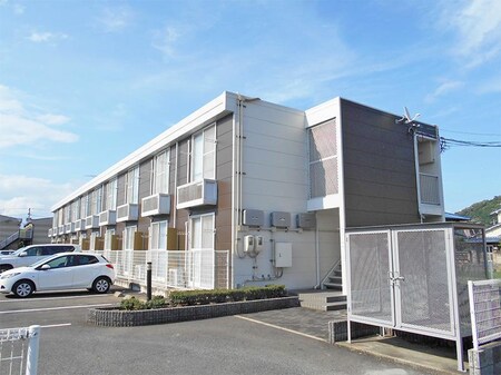 レオパレスハピネス外観写真