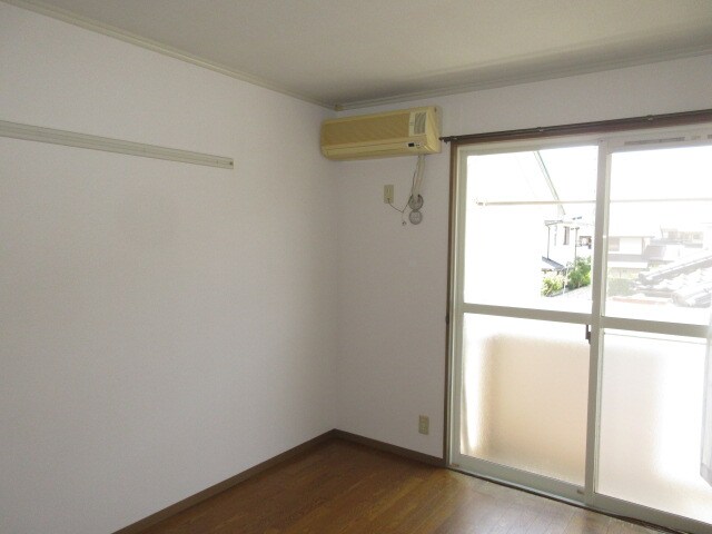 物件内観写真12　(エアコン付き)