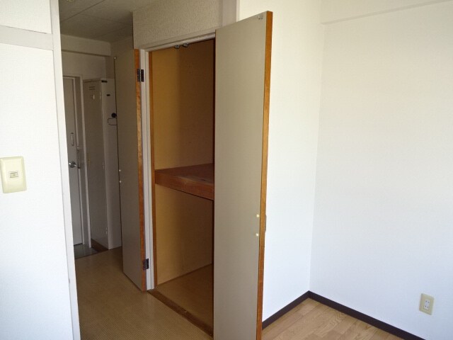 物件内観写真15　(北向き：314号室)