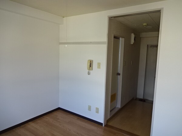 洋室(北向き：314号室)