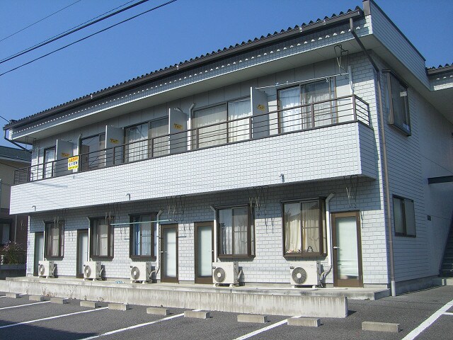 物件外観写真1　(日当りOK)