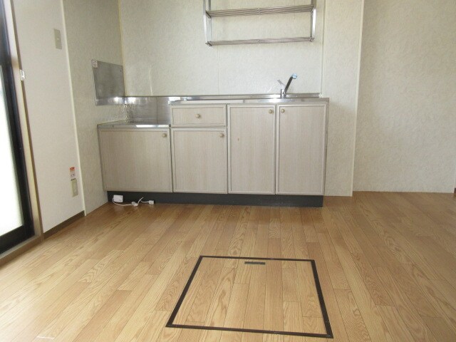 物件内観写真11　(ダイニングキッチン)