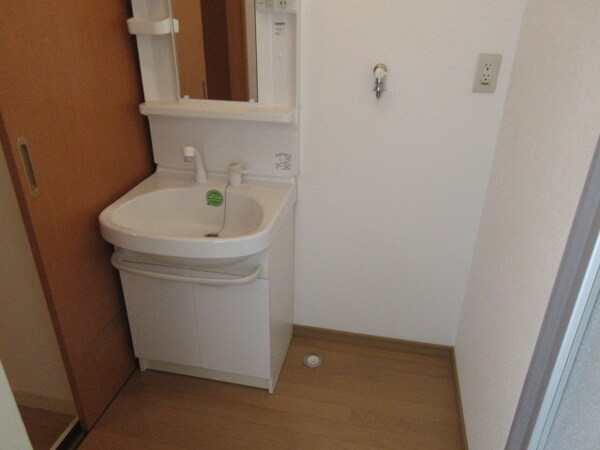建物設備(洗濯機置場)