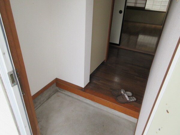 玄関(きれいな玄関です)