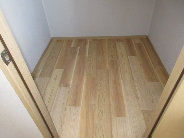 物件内観写真13　(ウォークインクローゼット)