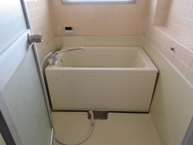 物件内観写真5　(風呂)