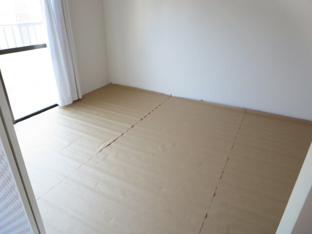 物件内観写真10　(室内)