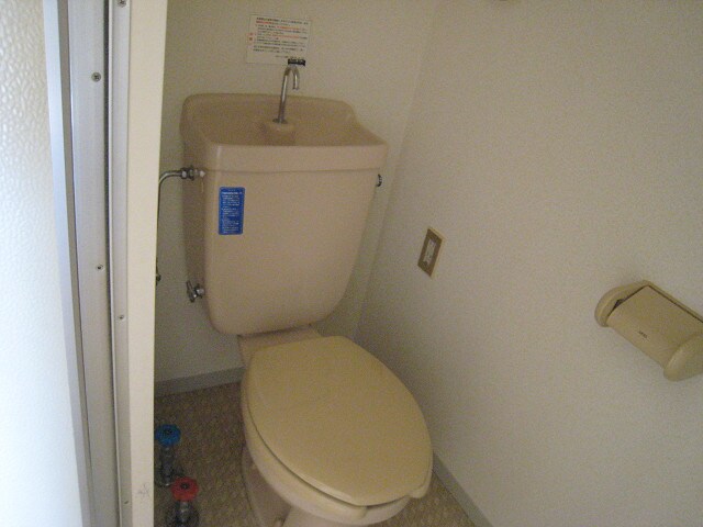 物件内観写真9　(トイレ)