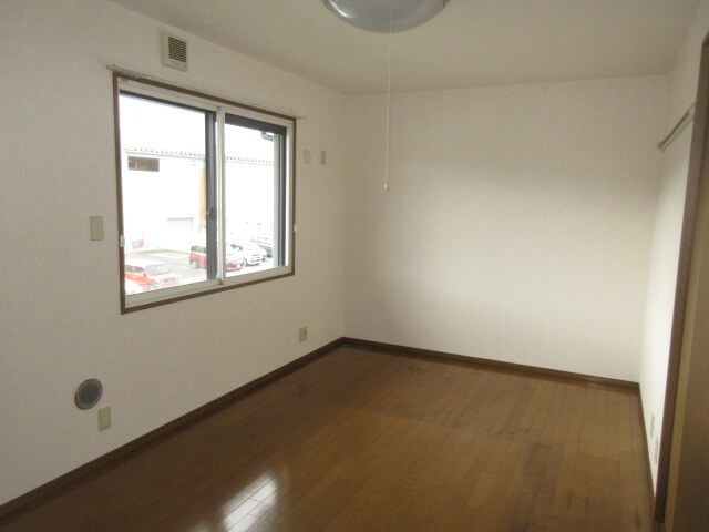 物件内観写真14　(北洋室)