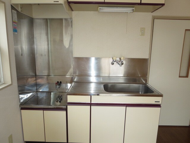 物件内観写真4　(キッチンです)