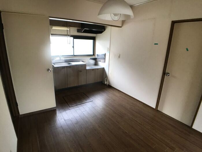 物件内観写真6　(ダイニング1)