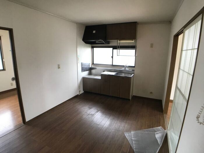 物件内観写真6　(ダイニング1)