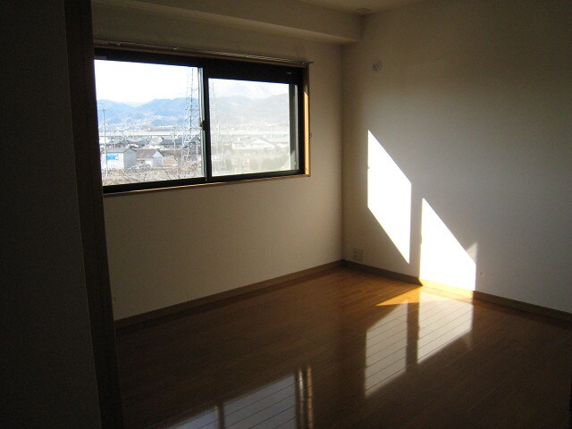 物件内観写真5　(室内)