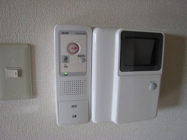 建物設備(TVインターフォン及び火災警報器)