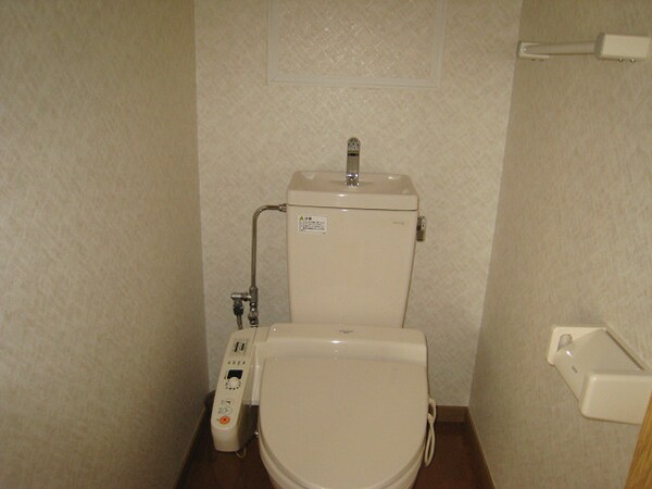 トイレ(温水洗浄便座付)