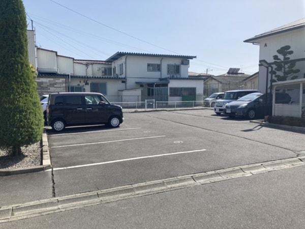 駐車場(駐車場)