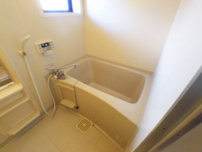 物件内観写真4　(浴室)