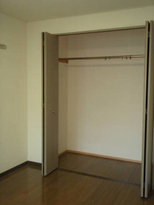 物件内観写真2　(中御所グランバレー A館 103 北洋室)