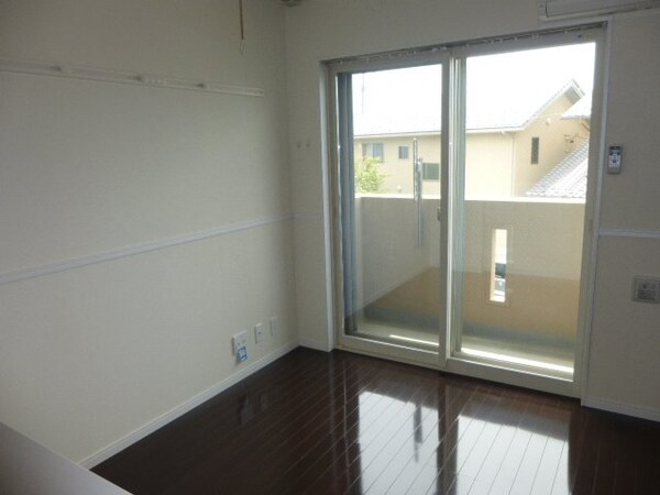 居室(光コンセント付)