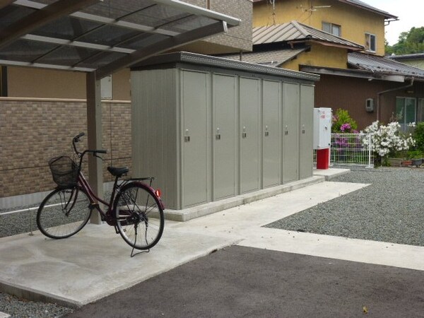 その他(物置・駐輪場)