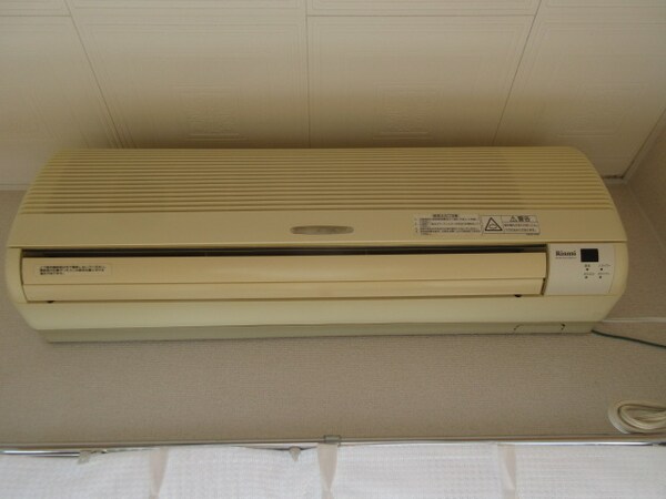 建物設備(エアコン)