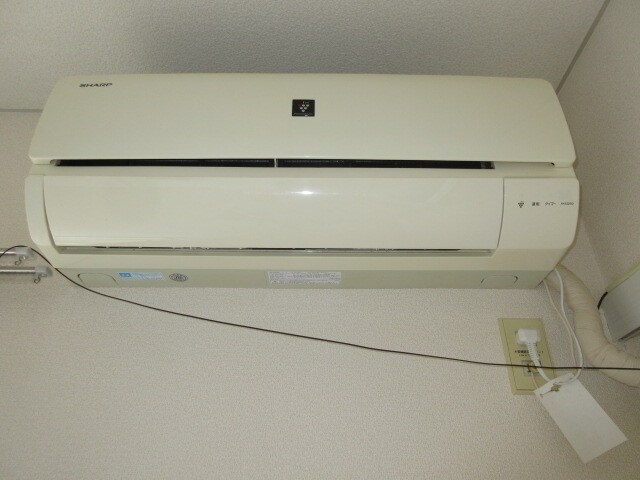 物件内観写真12　(エアコン)