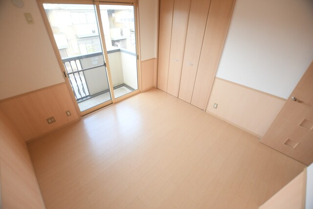 物件内観写真6　(洋室)