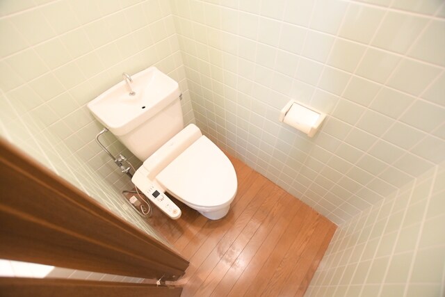 物件内観写真13　(トイレ)