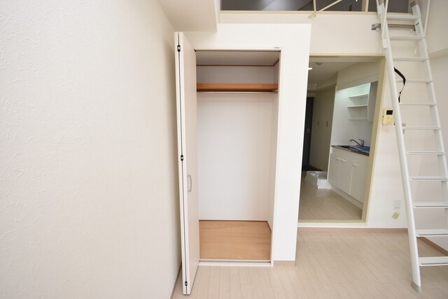 物件内観写真10　(収納)