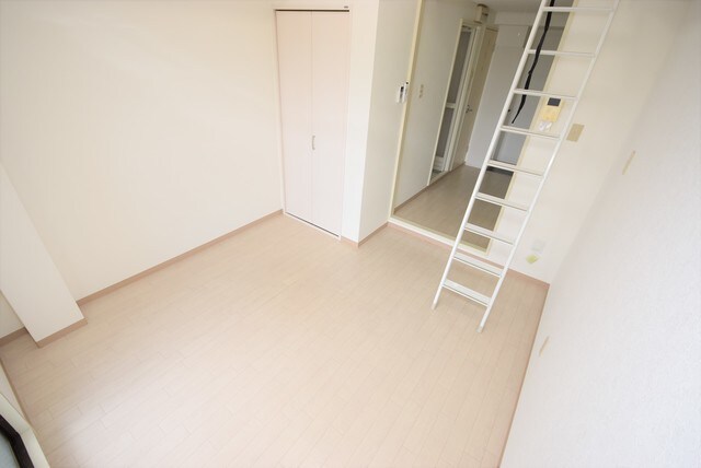 物件内観写真19　(洋室)