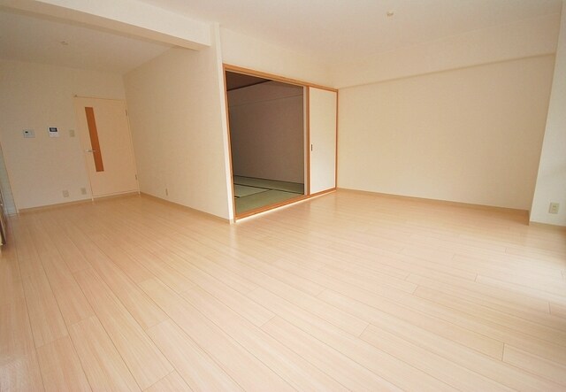 物件内観写真14　(リビング)